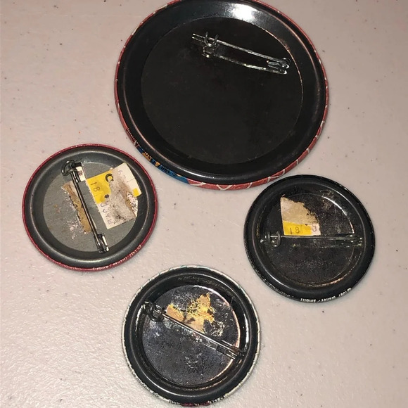 Vintage Who Framed Roger Rabbit Button Pins - Picture 2 of 6